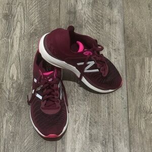 New Balance Women's Sneakers in Burgundy and Pink
